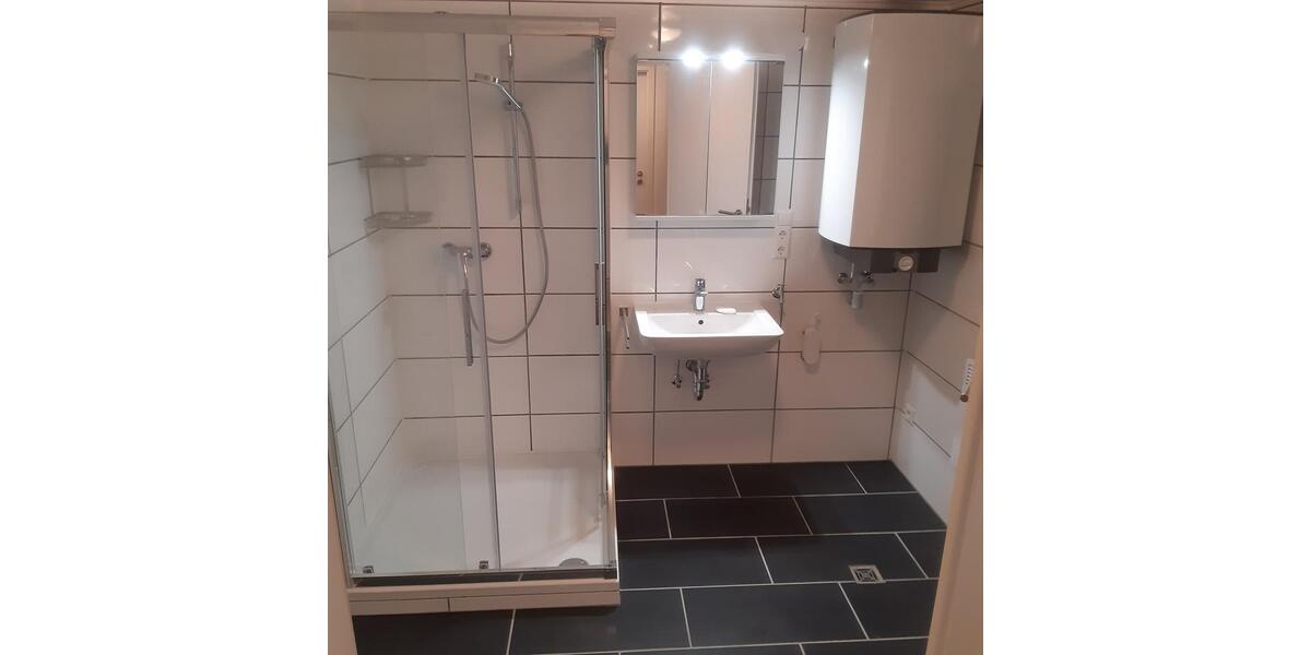 Einfamilienhaus Lauterhofen - 4 Zimmer, 70 m&sup2;, 900&euro; | Angebot:26102323