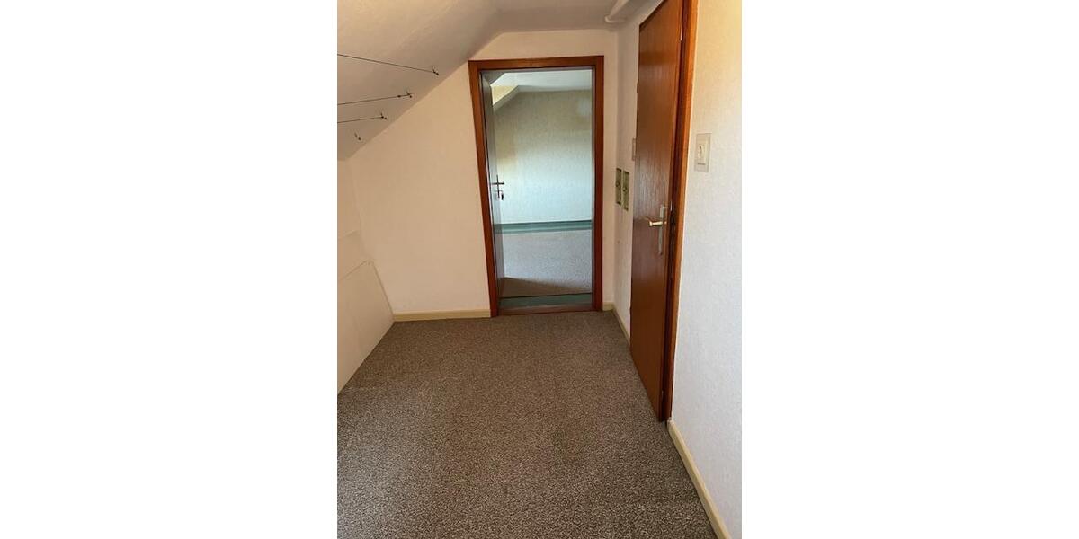 Etagenwohnung Bad Hersfeld - 3 Zimmer, 69 m&sup2;, 129.000&euro; | Angebot:26864571