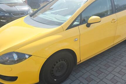 Seat Leon 185.000 km 1.190 &euro; Chemnitz 09114