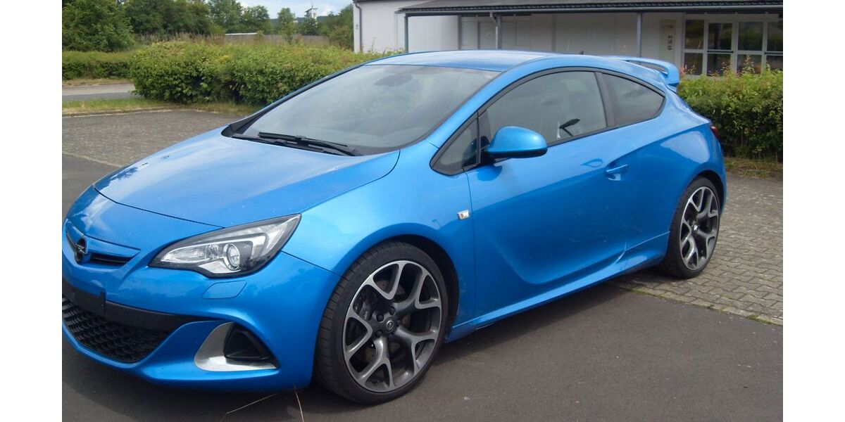 Opel Astra 140.000 km 6.999 &euro; Waldsassen 95652