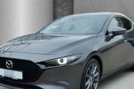 Mazda 3 61.722 km 19.980 &euro; Hamburg 21079