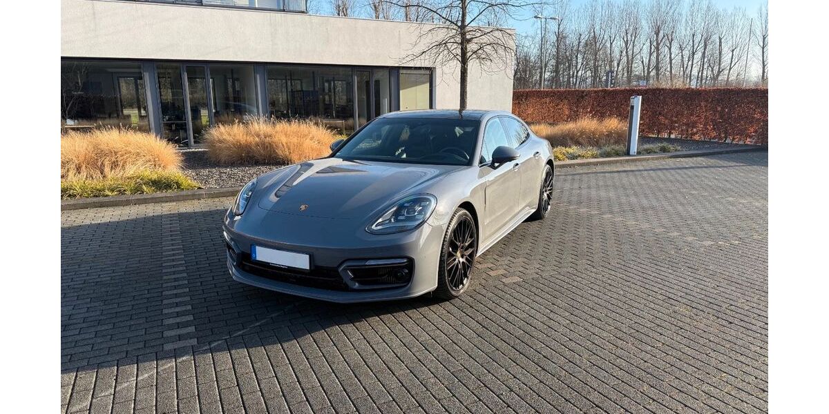 Porsche Panamera 51.800 km 78.800 &euro; Schwerte 58239