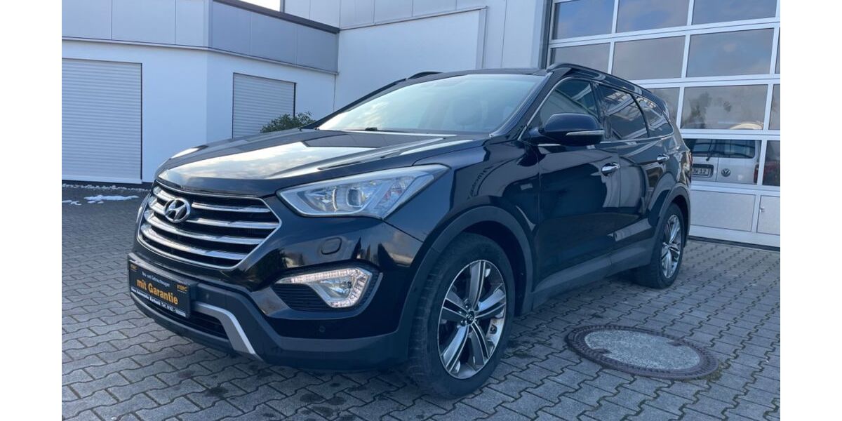Hyundai Grand Santa Fe 211.248 km 14.490 &euro; Korbach 34497