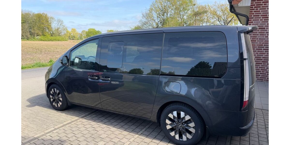 Hyundai STARIA 19.245 km 42.200 &euro; Gescher 48712
