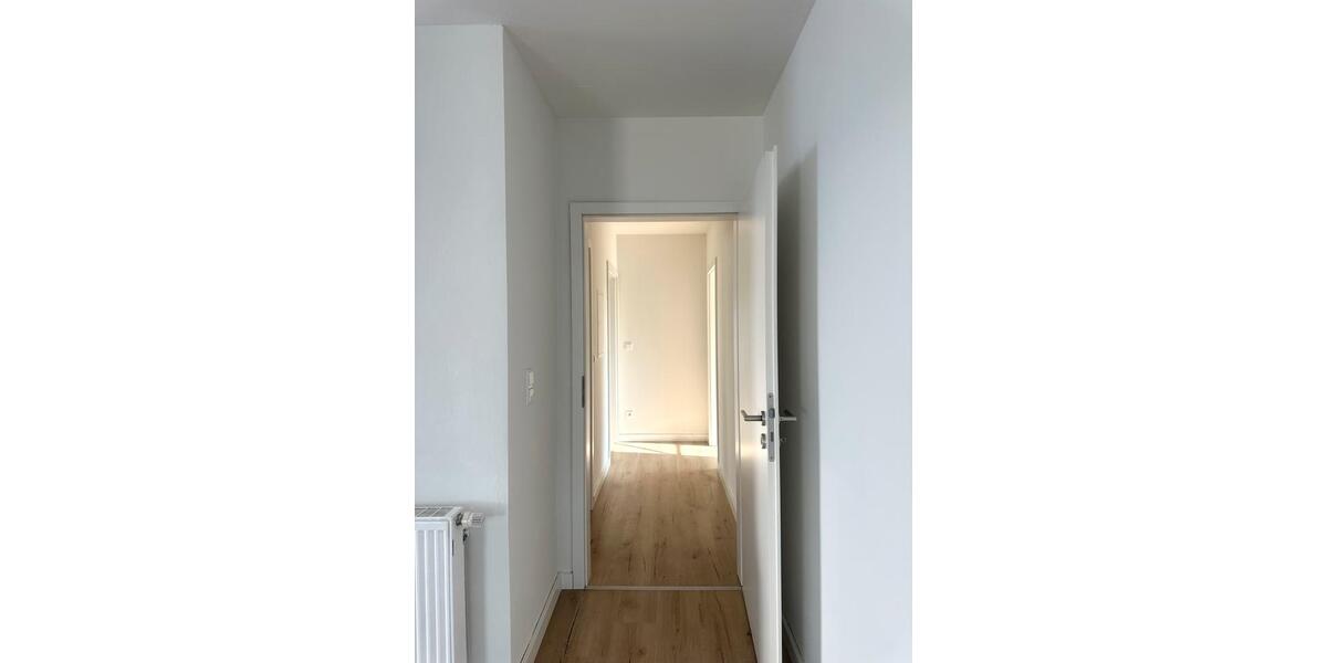 Etagenwohnung Bad Wünnenberg - 3 Zimmer, 97 m&sup2;, 1.330&euro; | Angebot:26186564