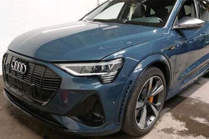 Audi e-tron 35.250 km 44.950 &euro; Salzgitter 38259