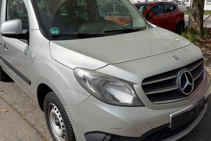 Mercedes-Benz Citan 196.000 km 6.999 &euro; Ditzingen 71254