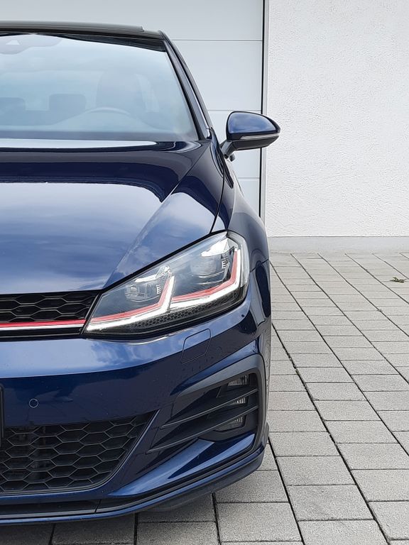VW Golf 138.522 km 26.999 € Kirchheim bei München 85551