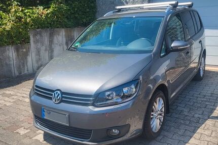 VW Touran 97.416 km 11.100 € Königsbach-Stein 75175