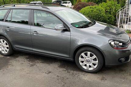 VW Golf 133.000 km 5.900 &euro; Wiesbaden 65191
