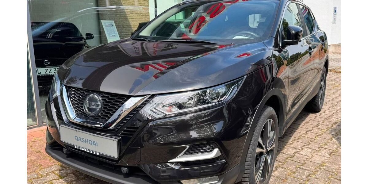 Nissan Qashqai 61.500 km 17.990 &euro; Oldenburg 26125