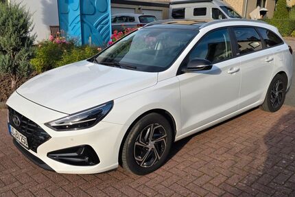 Hyundai i30 172.000 km 9.900 &euro; Melle 49326