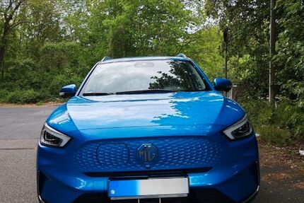 MG ZS 5.300 km 20.900 &euro; Köln 51107