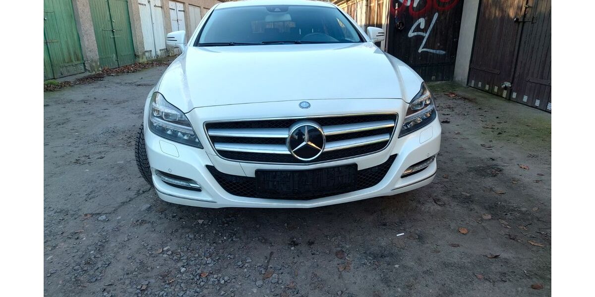 Mercedes-Benz CLS 350 Shooting Brake 315.000 km 15.000 &euro; Griebenow 18516