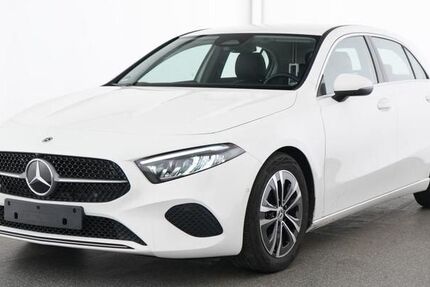 Mercedes-Benz A 180 7.300 km 29.490 &euro; Neubrandenburg 17033