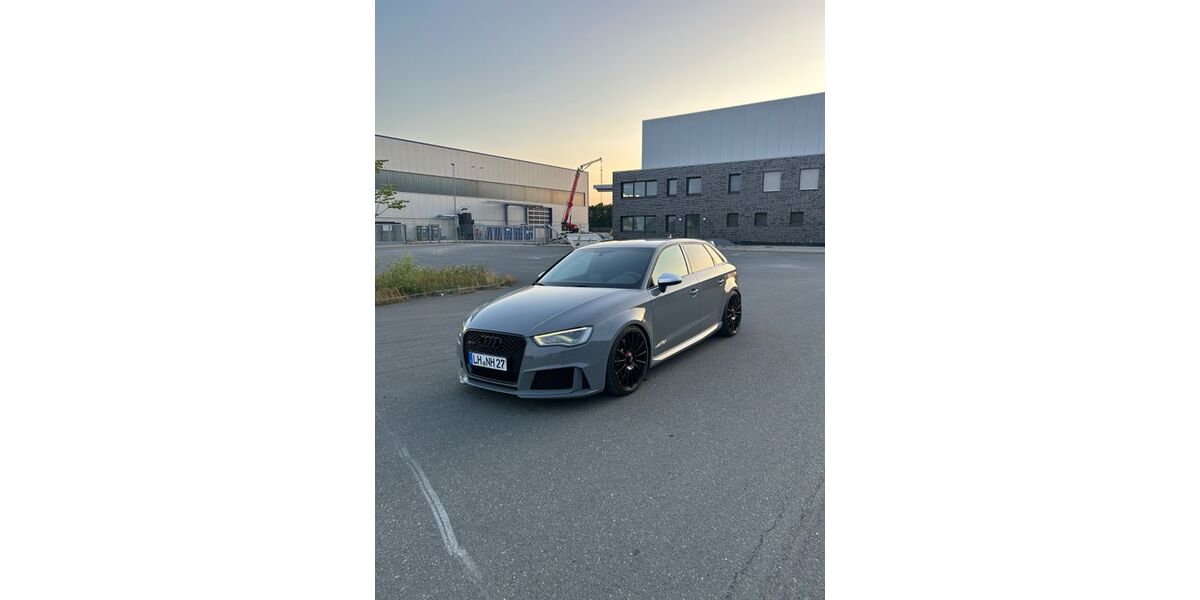 Audi RS3 128.000 km 29.900 &euro; Havixbeck 48329
