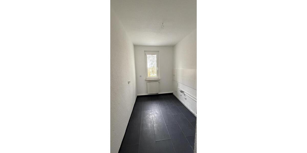 Etagenwohnung Schönebeck (Elbe) - 2 Zimmer, 49 m&sup2;, 285&euro; | Angebot:26251282