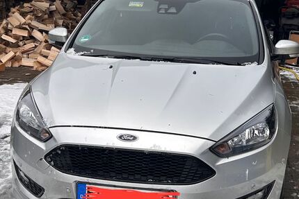 Ford Focus 91.584 km 10.999 &euro; Mechernich 53894