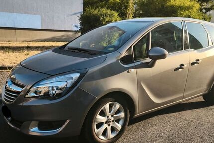 Opel Meriva 145.490 km 7.990 &euro; Frankfurt am Main 60529