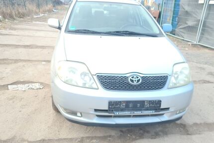 Toyota Corolla 167.235 km 2.000 &euro; Berlin 13089