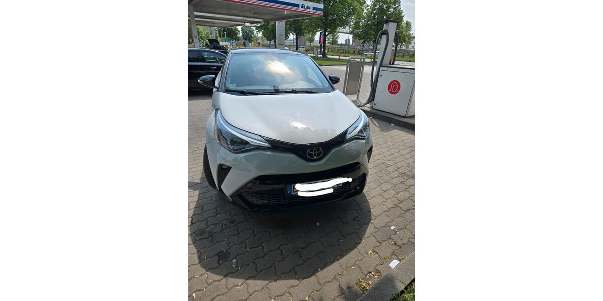 Toyota C-HR 46.000 km 21.900 &euro; Berlin 12524