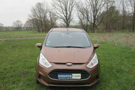 Ford B-Max 24.300 km 8.890 &euro; Zwenkau 04442