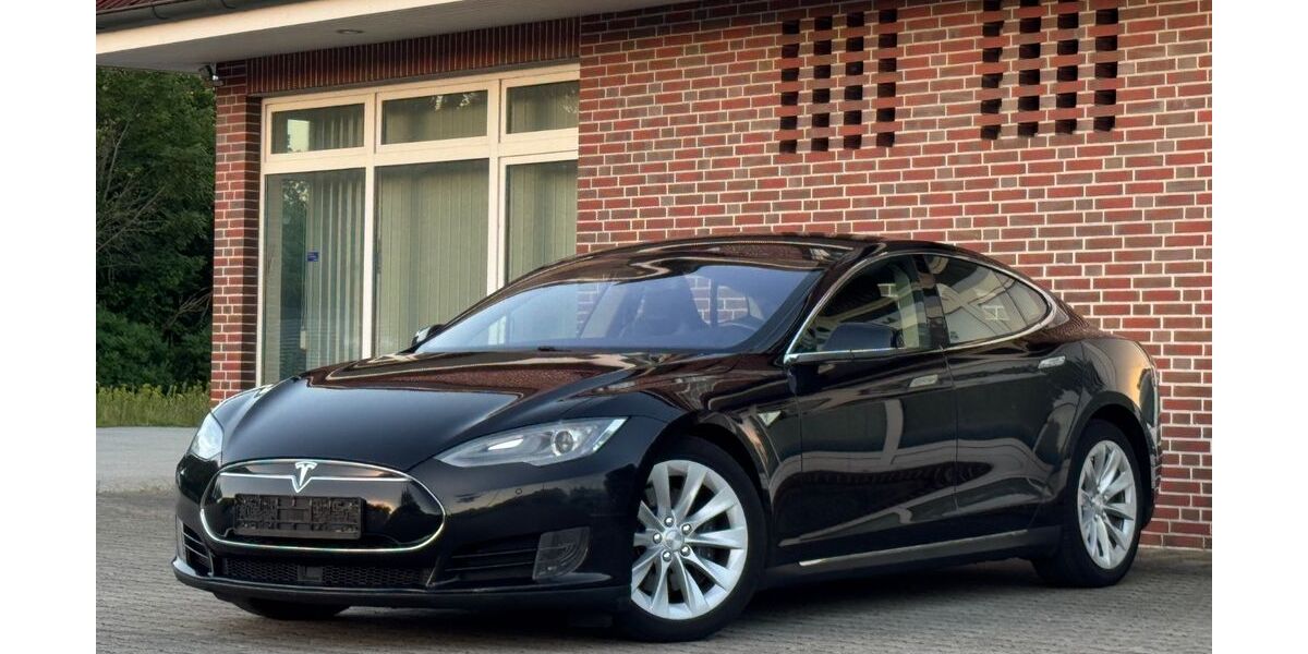 Tesla Model S 196.850 km 18.900 &euro; Nortmoor 26845