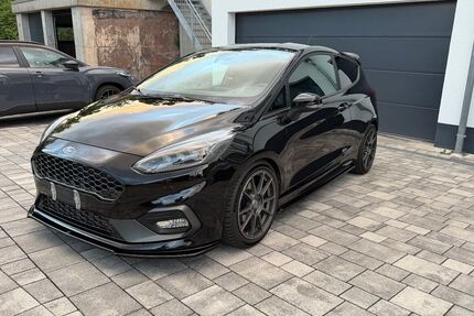 Ford Fiesta 51.513 km 16.900 &euro; Kaiserslautern 67661