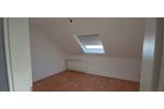Dachgeschoßwohnung Schriesheim - 2.5 Zimmer, 73 m&sup2;, 940&euro; | Angebot:25311201