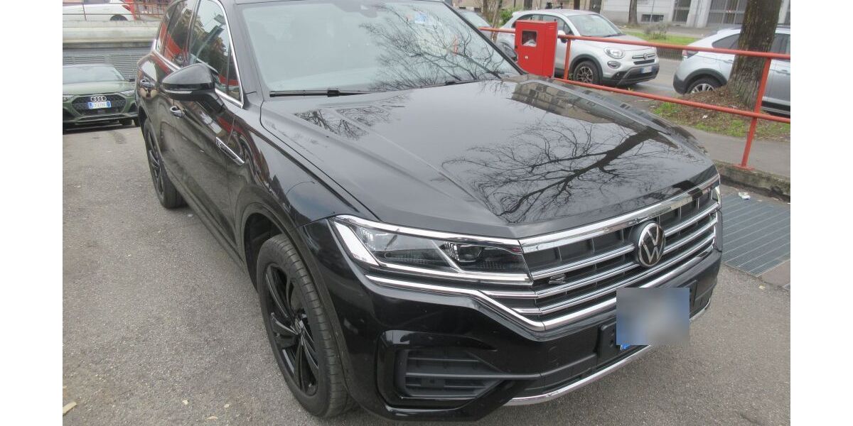 VW Touareg 61.000 km 42.470 &euro; Helmstedt 38350