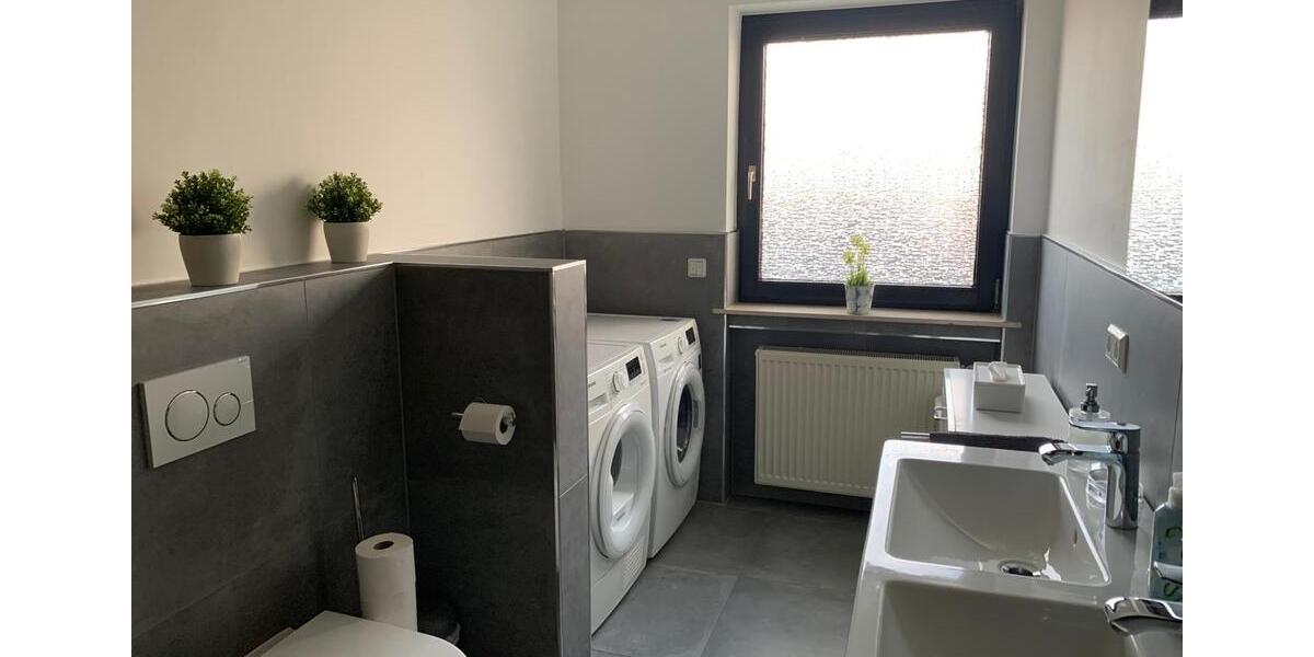 Einfamilienhaus Überherrn - 3 Zimmer, 140 m&sup2;, 1.450&euro; | Angebot:25489094