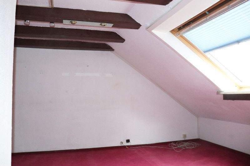 Reihenmittelhaus mit Wintergarten und Stellplatz auf Eigenland, 23569 Lübeck 3 zimmer