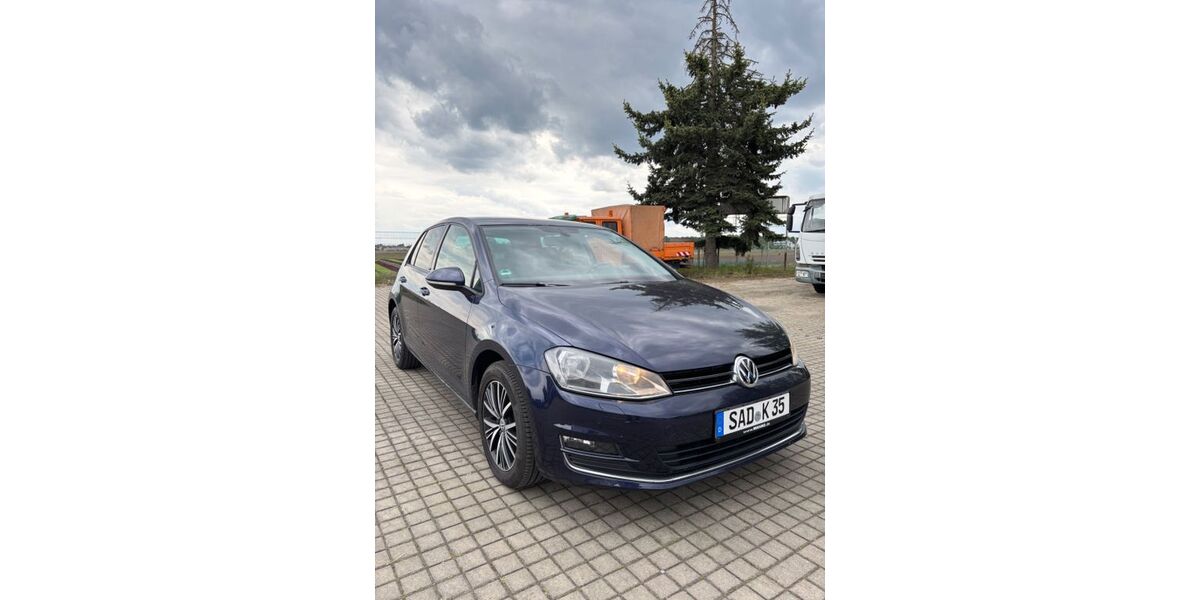 VW Golf 93.000 km 12.490 &euro; Nürnberg 90451