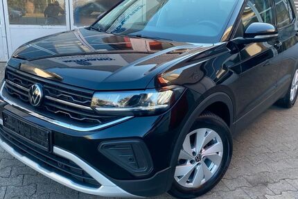 VW T-Cross 38.200 km 18.799 &euro; Griesheim 64347