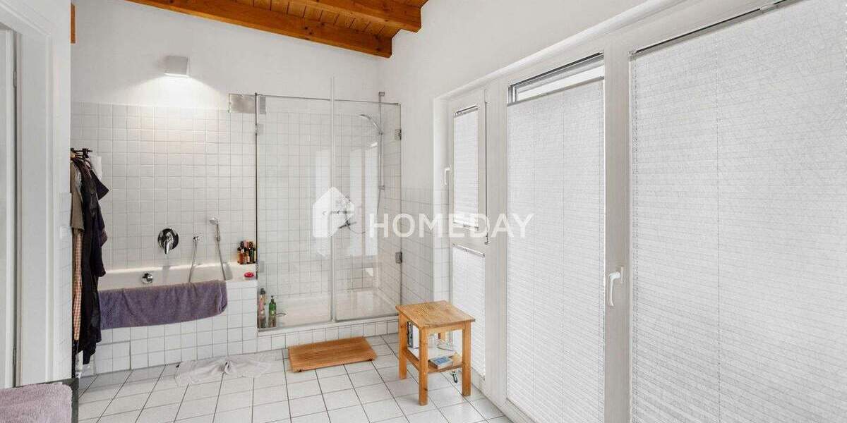 Reihenmittelhaus Frankfurt am Main Niederursel - 6 Zimmer, 166 m&sup2;, 1.180.000&euro; | Angebot:25277972