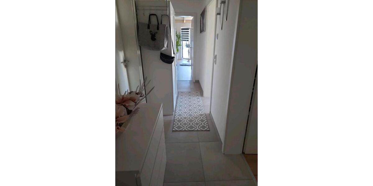 Etagenwohnung Massing - 3 Zimmer, 75 m&sup2;, 830&euro; | Angebot:26408490