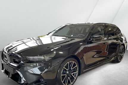 BMW M5 3.500 km 152.280 € Bremerhaven 27572