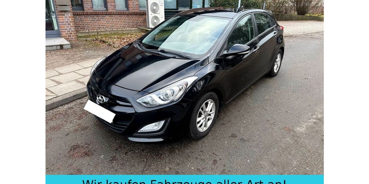 Hyundai i30 70.000 km 8.790 &euro; Hamburg 21077