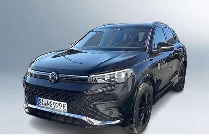 VW Tiguan 17.900 km 49.850 € Siegen 57074