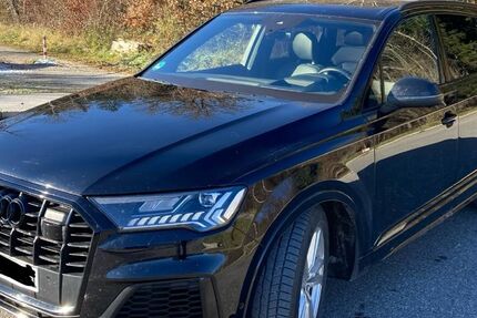 Audi Q7 143.000 km 48.200 € Gauting 82131