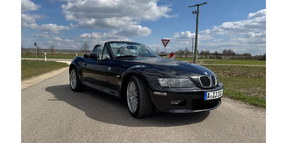 BMW Z3 87.287 km 30.490 &euro; Unterschleißheim 85716