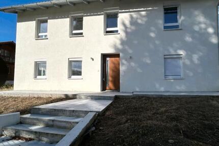 Frisch saniertes Einfamilienhaus Energieeffizienzklasse B 7 zimmer