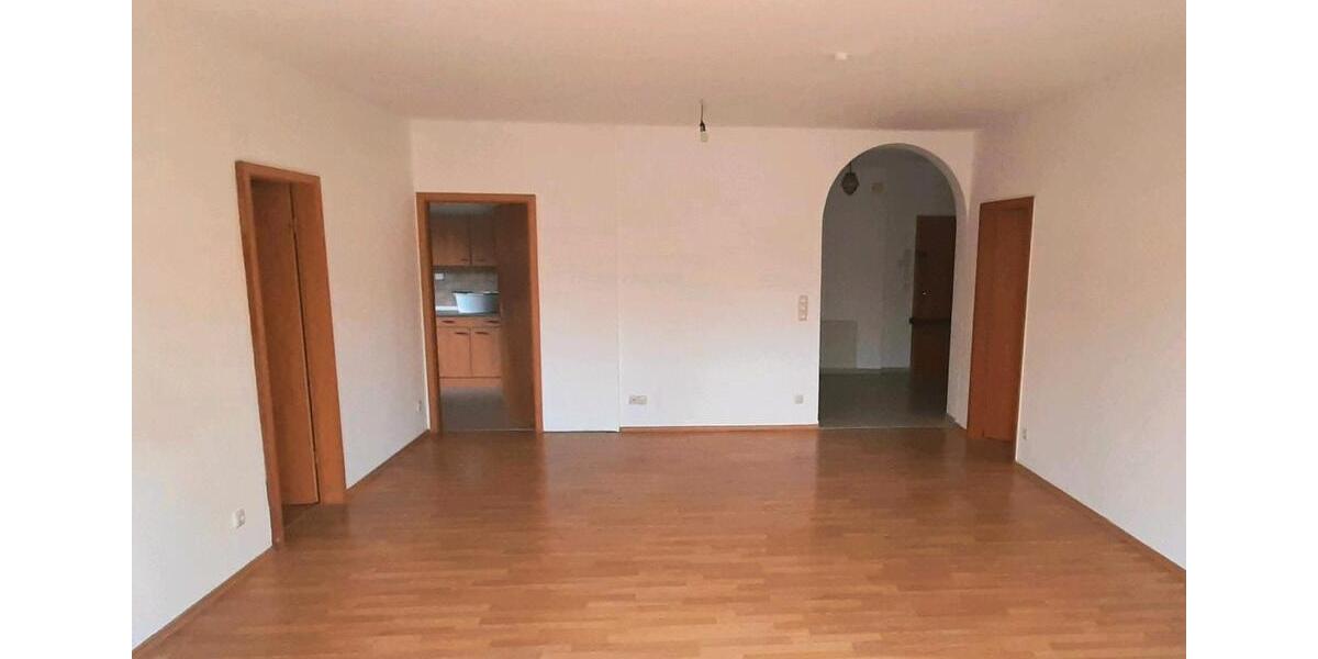 Terrassenwohnung Ebermannstadt - 3 Zimmer, 100 m&sup2;, 950&euro; | Angebot:25428030
