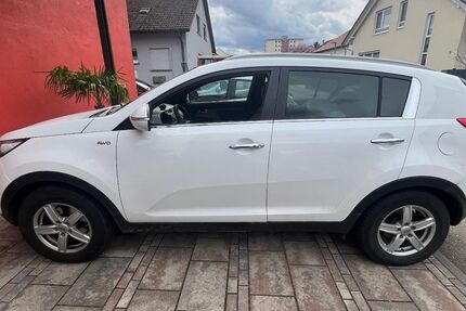 Kia Sportage 312.000 km 7.498 &euro; Stutensee 76297