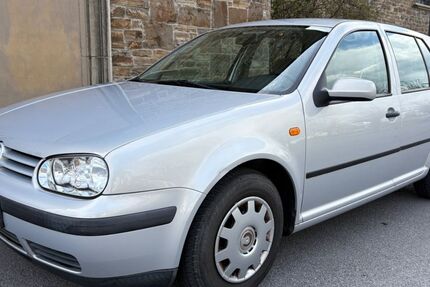 VW Golf 84.854 km 3.390 &euro; Menden 58708