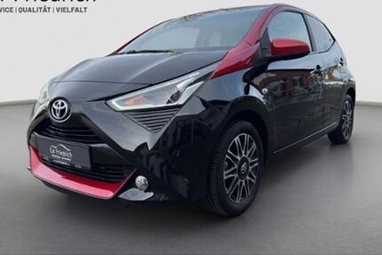 Toyota Aygo (X) 30.000 km 10.880 &euro; Steinfurt-Borghorst 48565