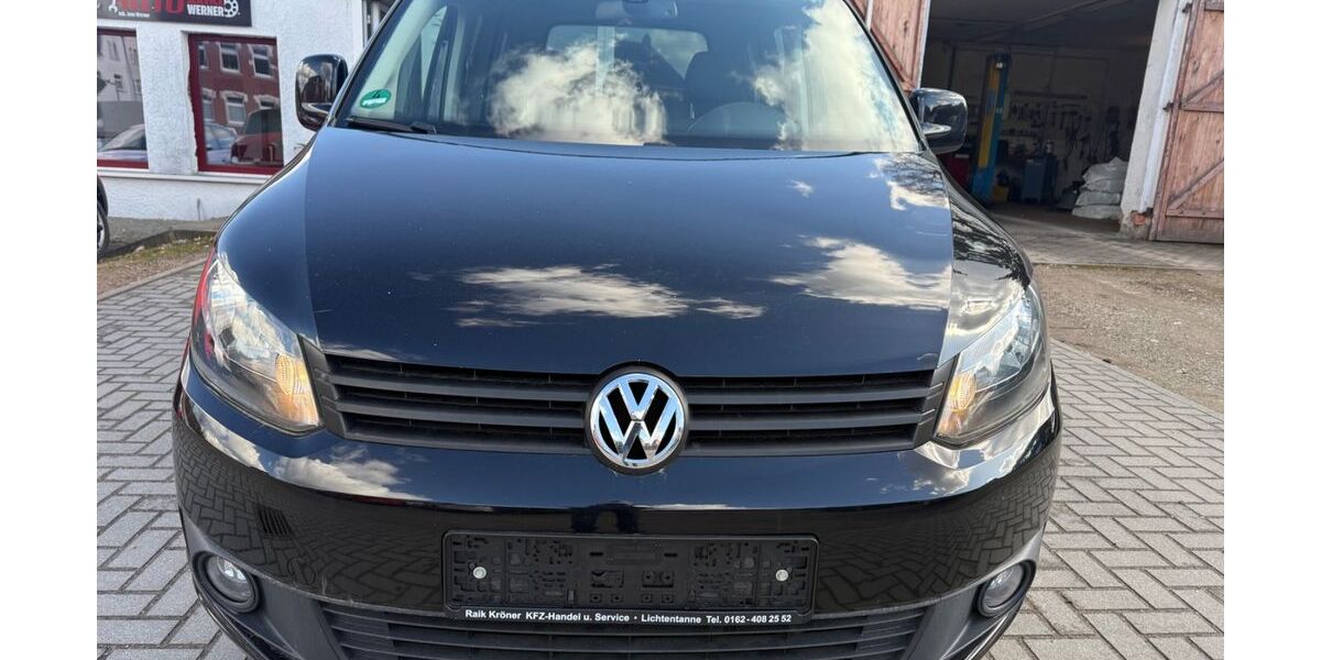 VW Caddy 169.000 km 11.900 &euro; Lichtentanne 08115