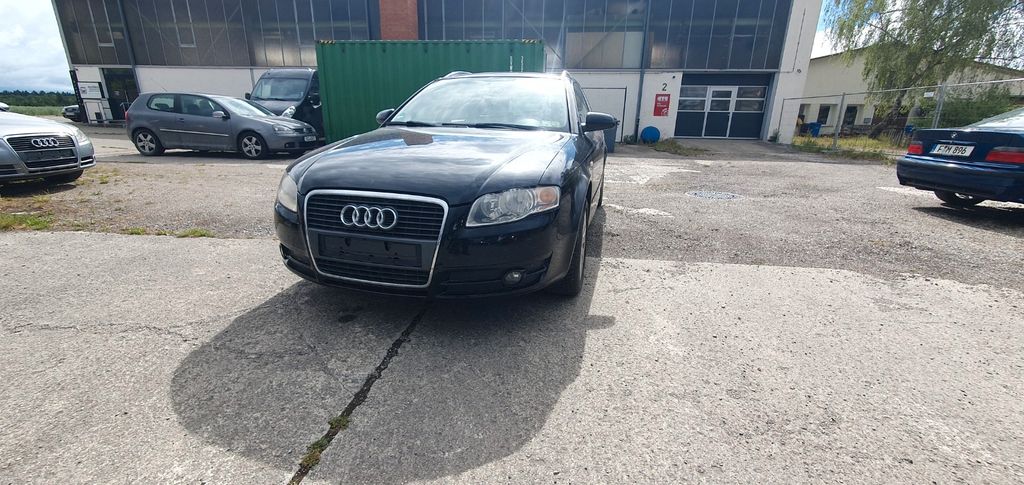 Audi A4 230.690 km 1.300 &euro; Attenweiler 88448