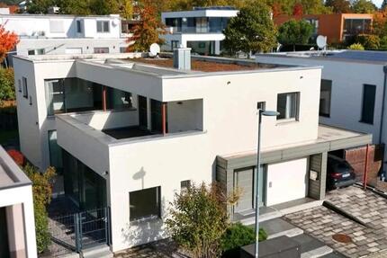 Haus Kaiserslautern - 5 Zimmer, 238 m&sup2;, 1.040.000&euro; | Angebot:26971182