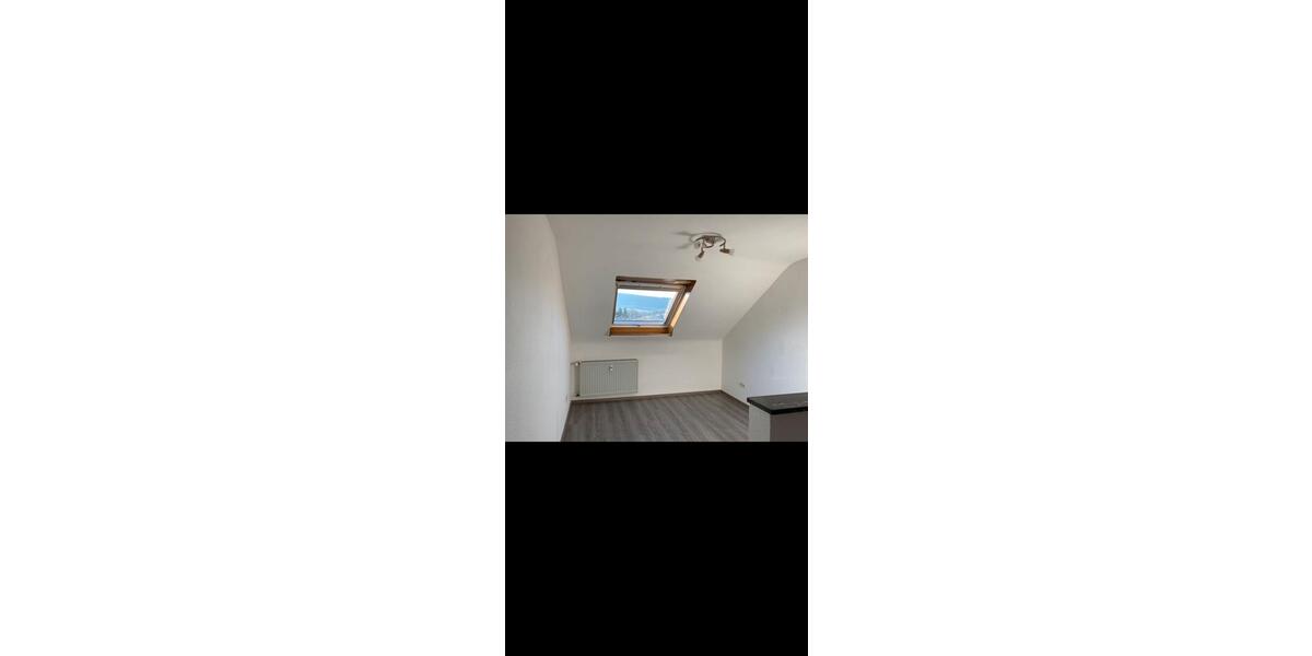 Dachgeschoßwohnung Aalen - 2 Zimmer, 60 m&sup2;, 800&euro; | Angebot:26126203